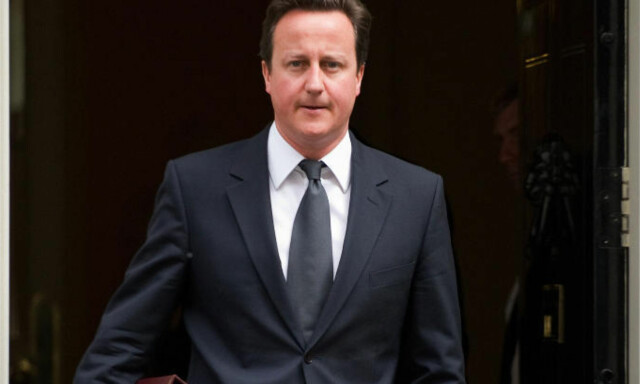 Sensurfarsen skaper hodebry for Cameron